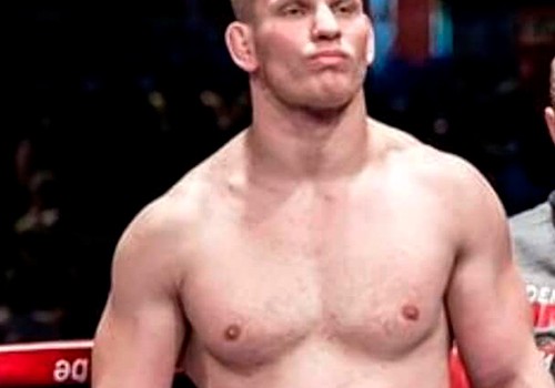 БЕЛОРУССКИЙ БОЕЦ АЛЕКСЕЙ КУДИН ПОКИНУЛ БЕЛАРУСЬ . ЕГО ОБВИНЯЮТ ПО УГОЛОВНОЙ СТАТЬЕ