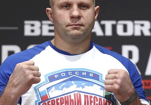 ГЛАВА BELLATOR СКОТТ КОКЕР: "ФЕДОР ЕМЕЛЬЯНЕНКО ВСЕ ЕЩЕ МОЖЕТ ВЫСТУПАТЬ НА ВЫСОКОМ УРОВНЕ".