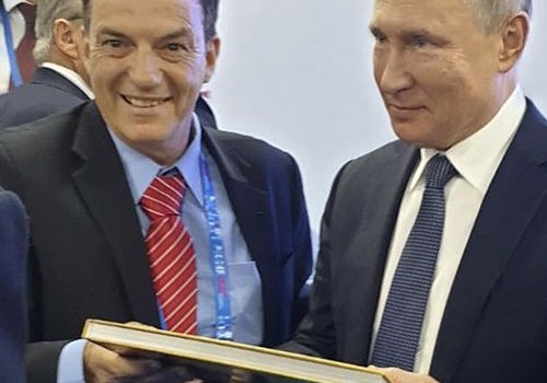 ВЛАДИМИР ПУТИН ВСТРЕТИЛСЯ С СЕКРЕТАРЕМ IFMA