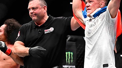 ЯН ВЫНОСИТ UFC. ОН БУДУЩИЙ ЧЕМПИОН.