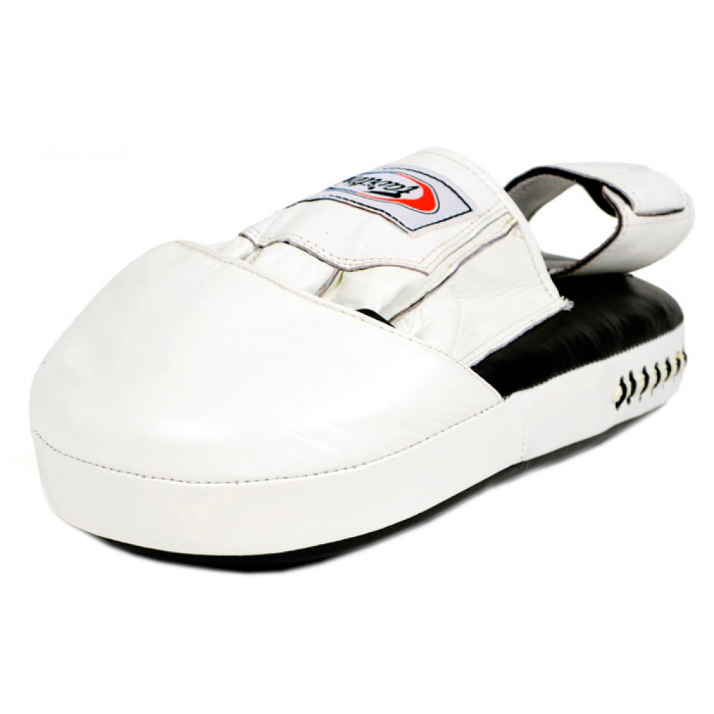 Fairtex FMV8 Лапы Боксерские Тайский Бокс "Pro Angular Focus "