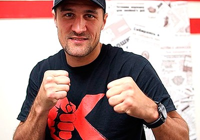 Сергей Ковалев обвиняется в избиении женщины.