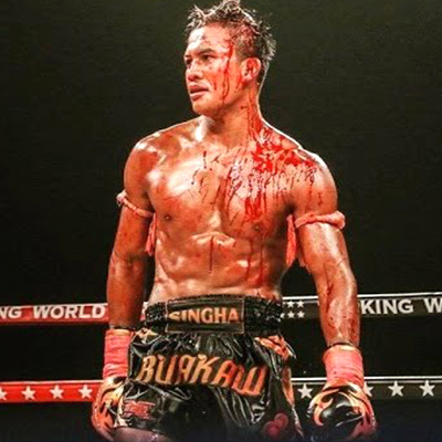 Буакау выигрывает 10-ый бой подряд